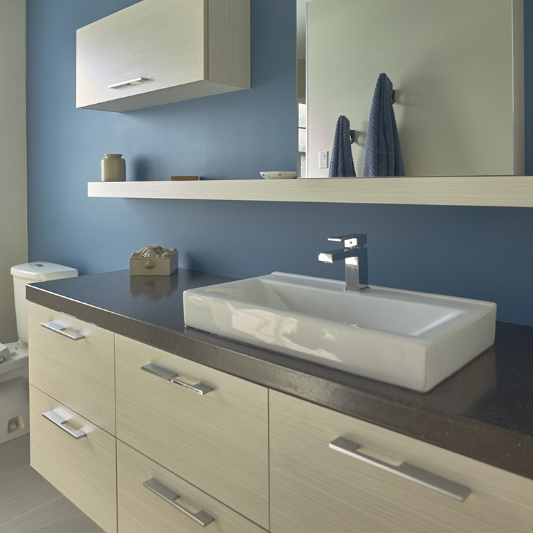 Cuisines Beauregard | salle de bain contemporaine en melamine